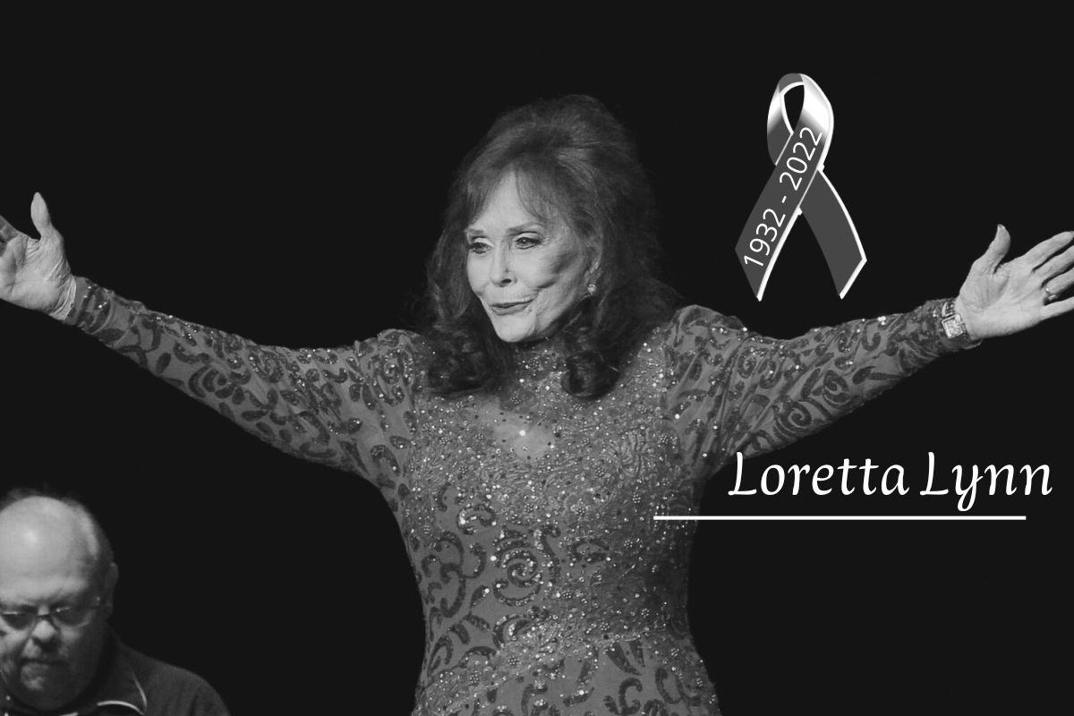 Loretta Lynn, cantante de country, falleció a los 90 años.

