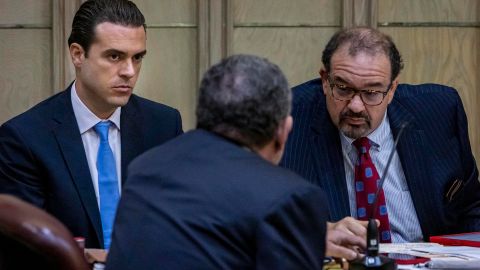 Pablo Lyle sigue el consejo de sus abogados de NO testificar en su juicio por homicidio involuntario.