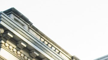 Organizaciones interruptoras de la violencia irán a los planteles, anunció el Alcalde Adams