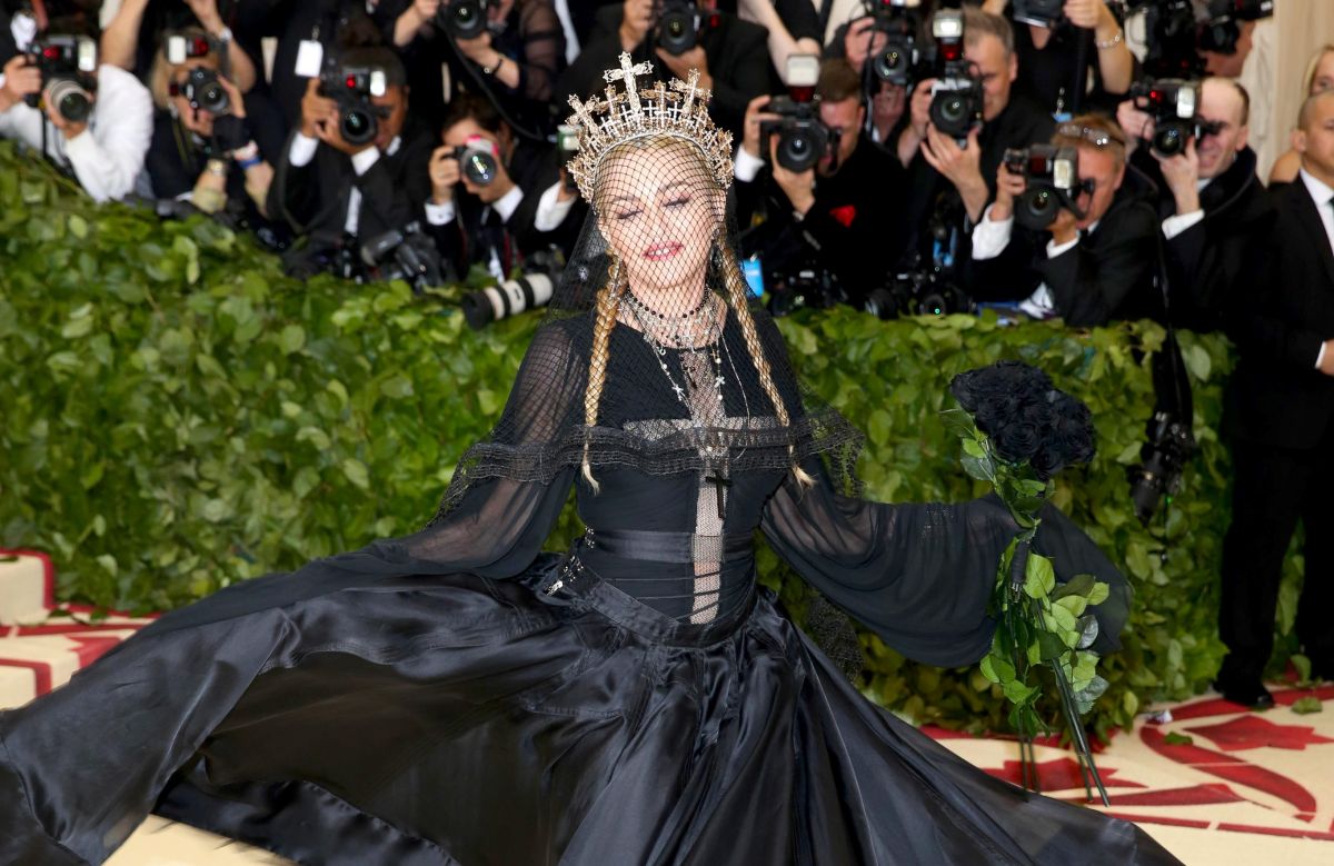 La cantante Madonna causó revuelo con un particular video que compartió.