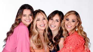 Alix Aspe, Myrka Dellanos, Giselle Blondet y Verónica Bastos son La Mesa Caliente de Telemundo.