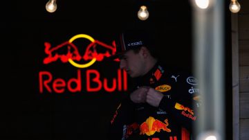 Fórmula 1 multa a Red Bulls con $7 millones de dólares por superar el límite de costes