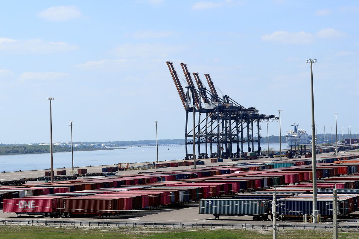 El puerto de Jacksonville, en Florida, maneja cerca del 70% de los contenedores que llegan a Puerto Rico.