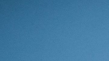 Un avión con suministros enviados por cubanos en Estados Unidos en el Aeropuerto Internacional José Martí.