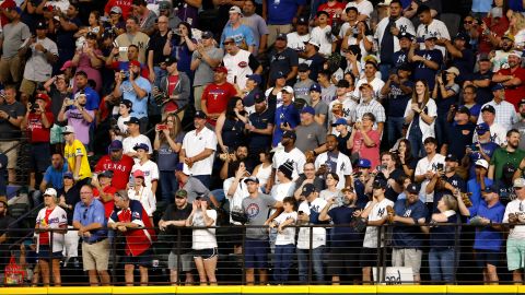 Muchos esperaban conseguir la ansiada pelota de Aaron Judge pero solo Youmans se la llevó.