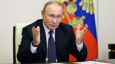 Putin firmó un "decreto" con el que Rusia se apropia de la central nuclear.