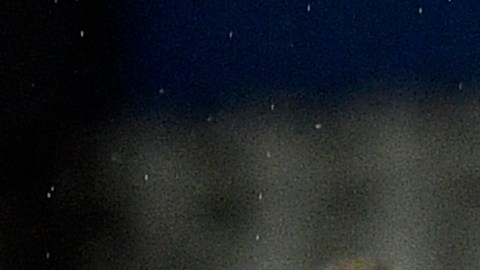 Cristiano Ronaldo ingresa al terreno de juego en el encuentro ante Everton por Premier League.