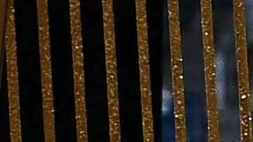 El director deportivo de Manchester City, Txiki Begiristain recibe el premio al Mejor Equipo del año junto a Kevin De Bruyne y Ederson Moraes.