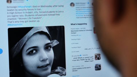 Asra Panahi fue asesinada a golpes por no cantar el himno del ayatolá Ali Khamenei.
