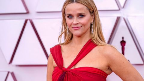 No se sabe dónde queda la mansiòn recién remodelada de Reese Witherspoon.