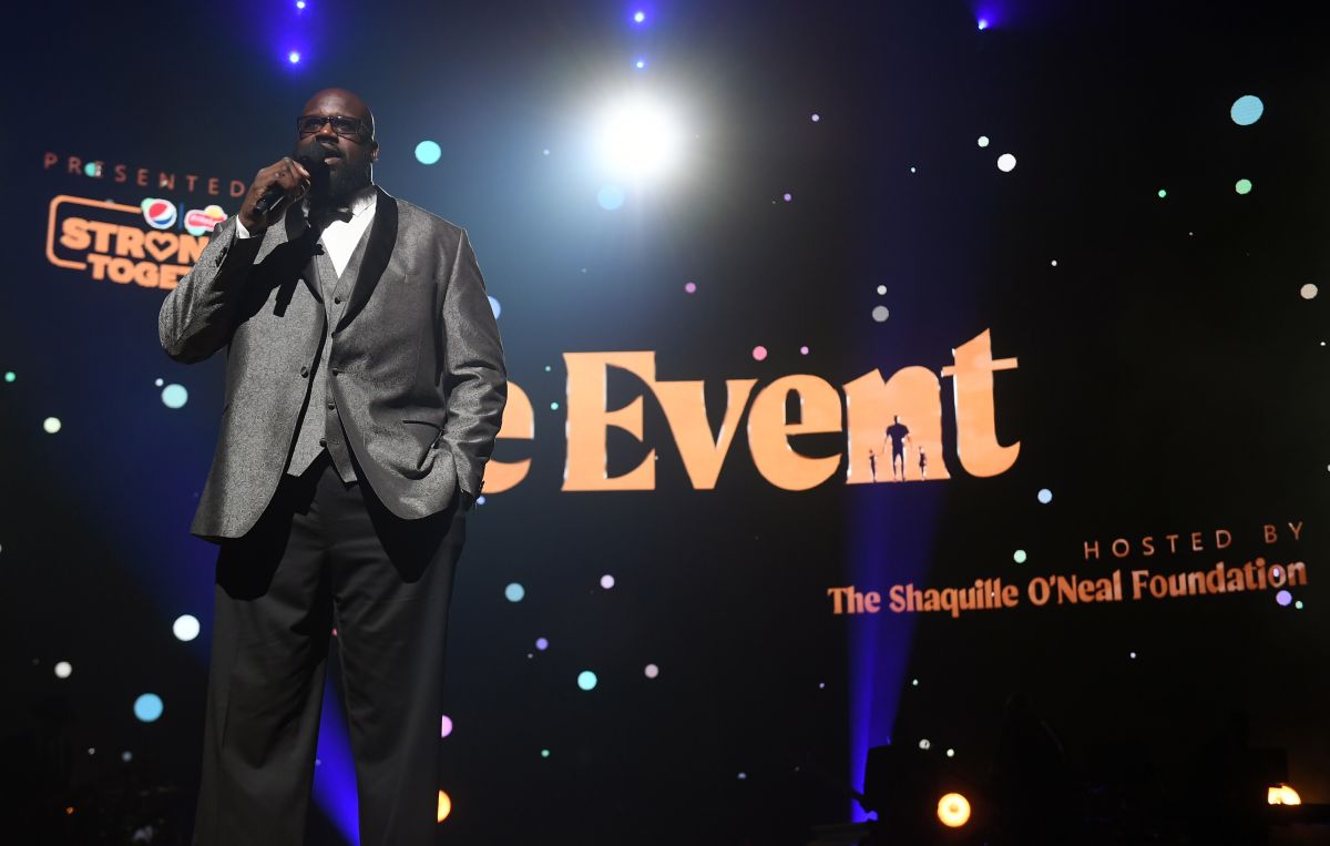 Shaquille O'Neal anima el evento de su propia fundación en el MGM Grand de Las Vegas.