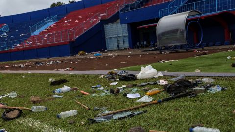 Al menos 125 personas murieron durante los disturbios en el estadio Kanjuruhan.