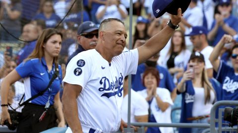 Dave Roberts agradece el apoyo de la fanaticada de Dodgers.