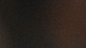 Antonio Rüdiger deja el terreno de juego tras el fuerte choque que sufrió al anotar el gol del empate ante Shakhtar Donetsk.