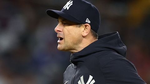 Aaron Boone continuará por otra temporada en los New York Yankees.