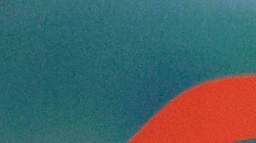 Checo Pérez (I) y Charles Leclerc (d) conversan en la previa del GP de México. Ambos se juegan el subcampeonato.