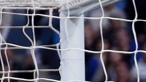 Vinicius anotó su sexto gol, igualando la marca de su compañero Fede Valverde, máximo goleador del equipo.