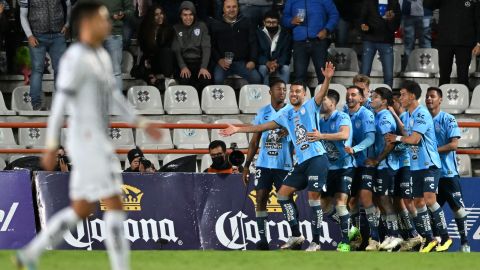 Los Rayados tendrán que cuidar el arco de Nicolás Ibáñez, quien los torturó en la ida con tres goles.