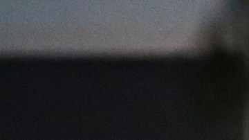 Oficiales de policía armados en un vehículo blindado se enfrentan a una situación de disparos activos en Raleigh, Carolina del Norte.