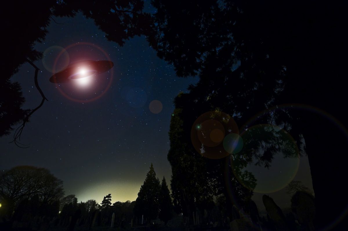 Un OVNI triangular apareció en el cielo de Kuna, según un reporte.