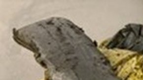 Droga incautada al abrir las ruedas de la silla.