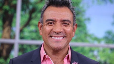 Héctor Sandarti.