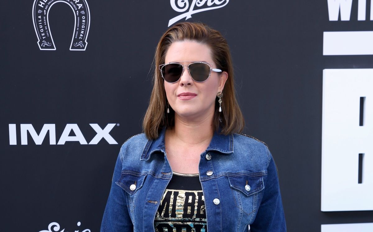 Alicia Machado shows off her voluptuous ‘boobies’ with a lace bra