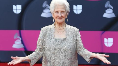 La cubana Ángela Álvarez, de 95 años, se convirtió en la gran sorpresa de los Latin Grammy 2022.