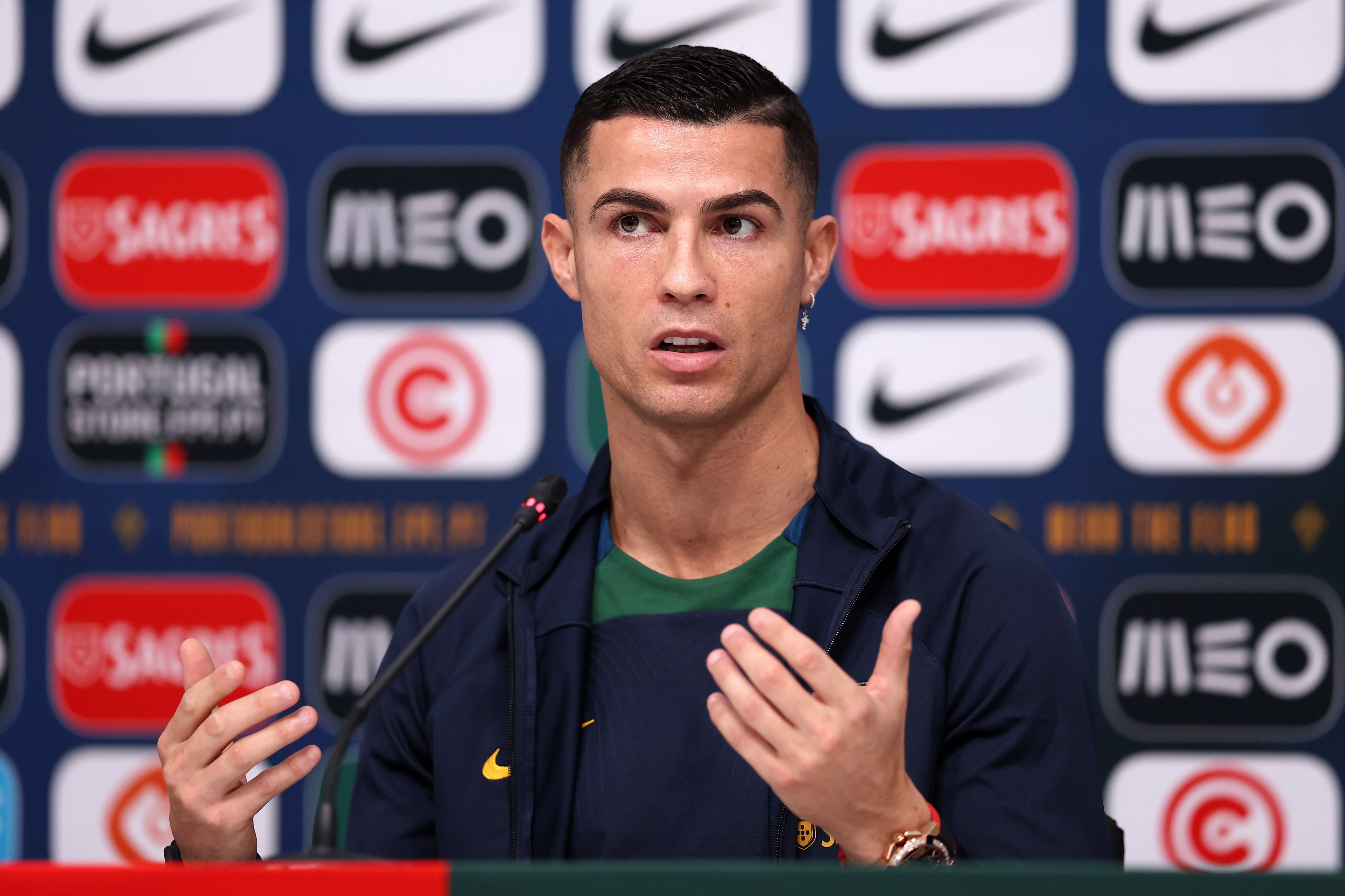 Cristiano Ronaldo: «Gostava de ser eu a fazer o xeque-mate contra o Messi»  - Mundial 2022 - Jornal Record