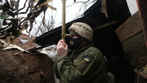 TOPSHOT-UKRAINE-RUSSIA-CONFLICT