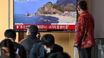 Corea del Sur les dijo a los residentes de la isla de Ulleungdo que evacuaran a los búnkeres. después de que Corea del Norte disparara tres misiles balísticos de corto alcance.