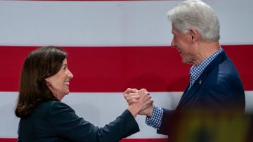 Kathy Hochul Bill Clinton Chuck Schumer Elecciones 2022