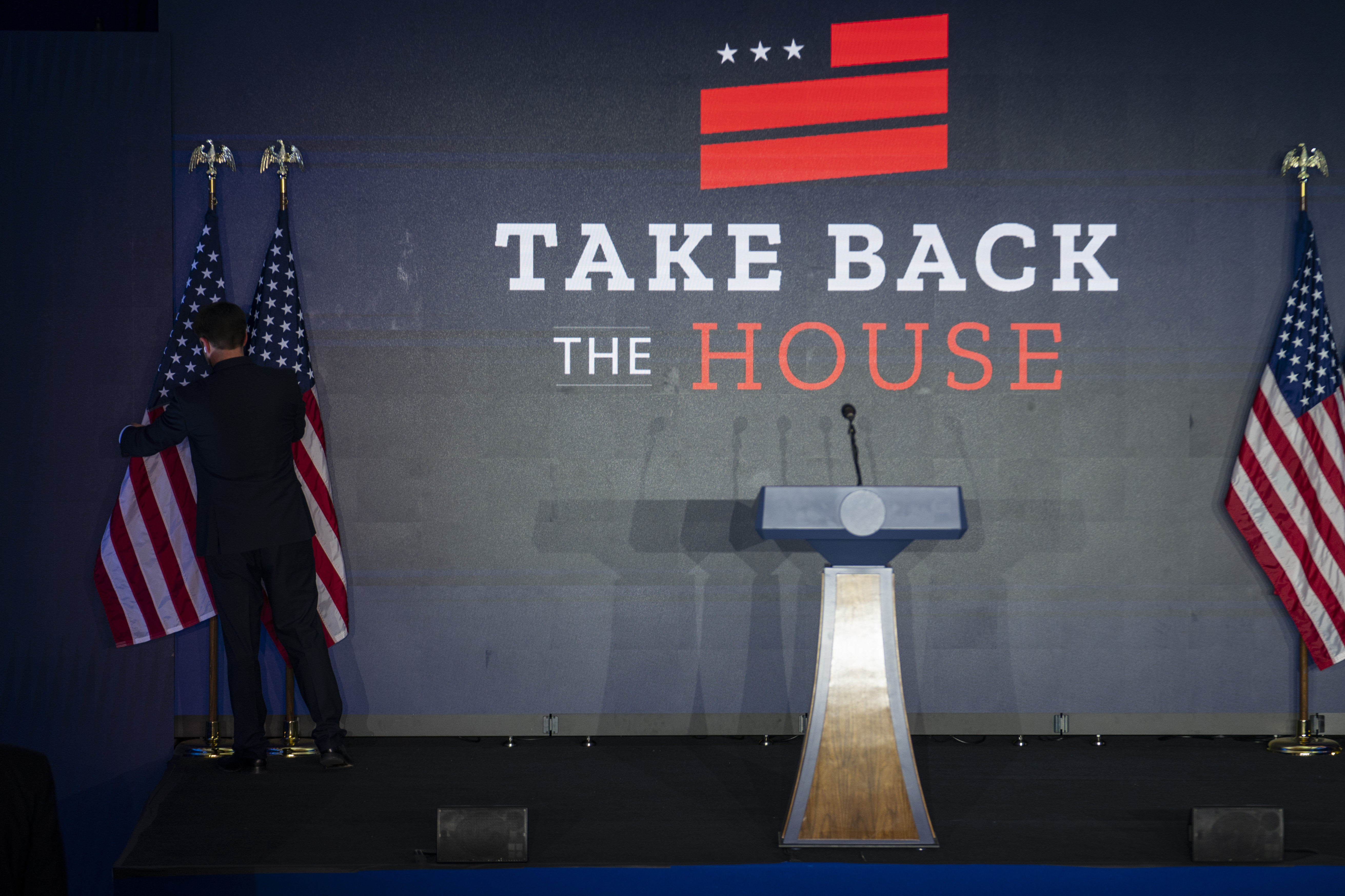 Republicanos están a 7 escaños de ganar control de la Cámara de Representantes en Washington tras elecciones de medio término