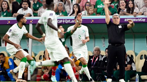 Arabia Saudita dejó afuera de la clasificación a México con un gol de último minuto.