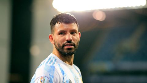 Kun Aguero defiende a Messi y responde a Canelo Álvarez