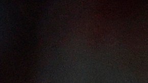 Bryce Harper y Jean Segura (C) celebran la segunda victoria ante Astros en la Serie Mundial.