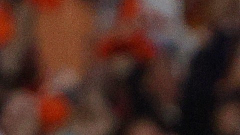 Yordan Álvarez recorre las bases tras disparar el jonrón clave en la definición de la Serie Mundial para Houston Astros.