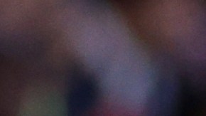 Tata Martino observa a la selección mexicana durante la derrota en el encuentro amistoso ante Suecia.