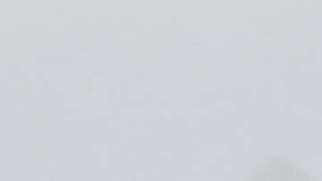 La actriz Thalía a través de sus redes sociales sigue derrochando sensualidad con lo bien que cuida su figura.