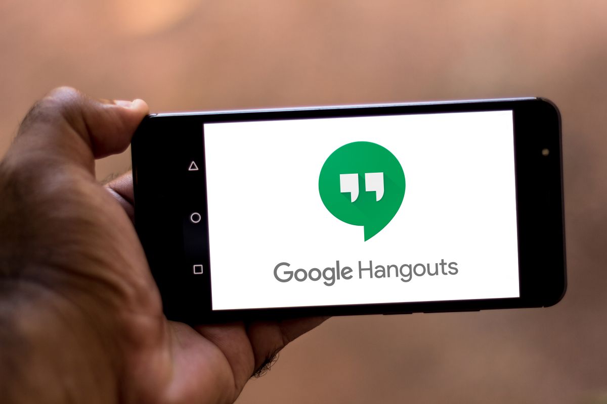 Google migró de forma automática conversaciones de Hangouts a Chat.