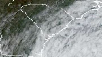 Imagen satelital del huracán Nicole entrando a Florida.