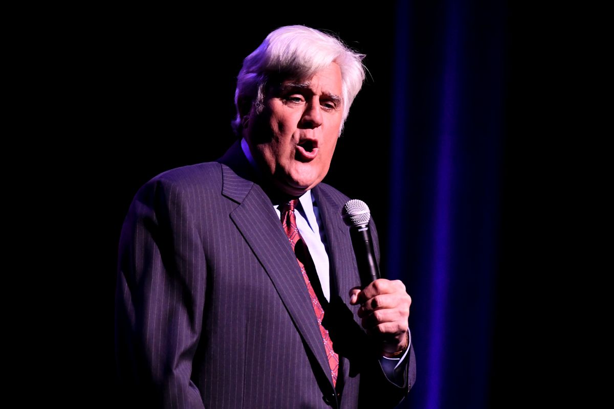 Jay Leno returned to the stage after suffering second and third degree burns
