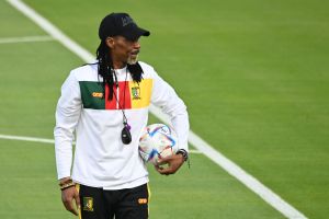 Qatar 2022: La increíble historia del futbolista que pasó de ser declarado muerto a clasificar a Camerún al Mundial