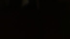 Anitta derrochó con su energía musical por todo el escenario de los Latin Grammy y le baila a Sebastián Yatra.