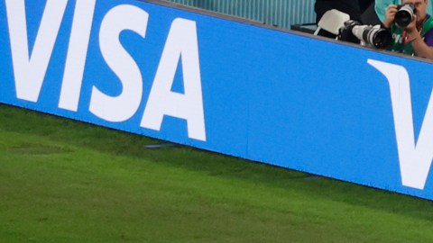 'Memo' Ochoa logró adivinarle el penalti a Robert Lewandowski.