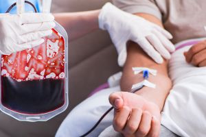 Los pacientes que recibieron sangre artificial en un ensayo clínico "sin precedentes"