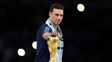 Lionel Scaloni se coronó campeón del mundo en Qatar 2022.