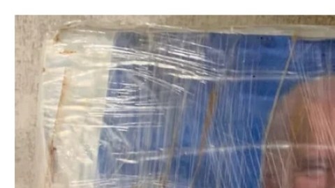 Cocaína empaquetada con foto de Joe Biden.