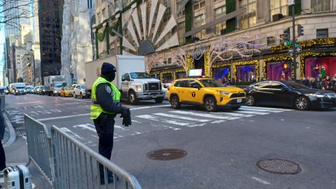 Los alrededores del Rockefeller Center en Midtown NYC son visitados por millones de personas.