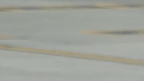 Luis Suárez arribó al Aeropuerto Internacional Rosario junto a su familia.